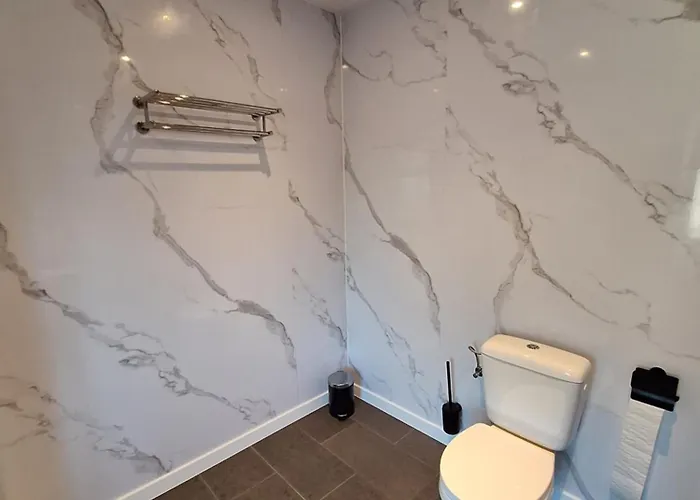 Am Bach メーデバッハ